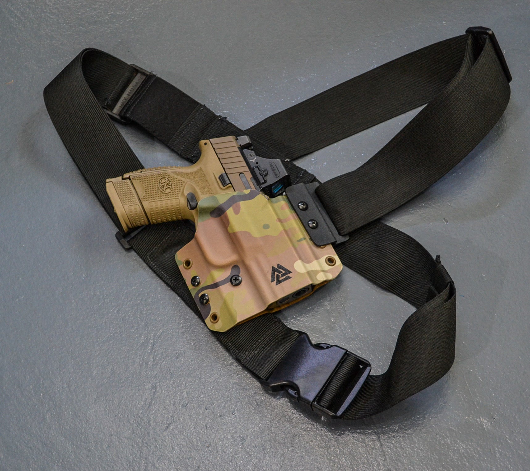 QLH Chest Sling RH - Odin Holsters